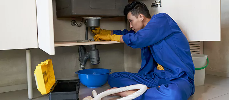 Commercial Pipe Leakage Repair Services in Churchville, Brampton